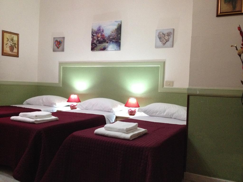 Rome Rainbow Guest House Quarto foto