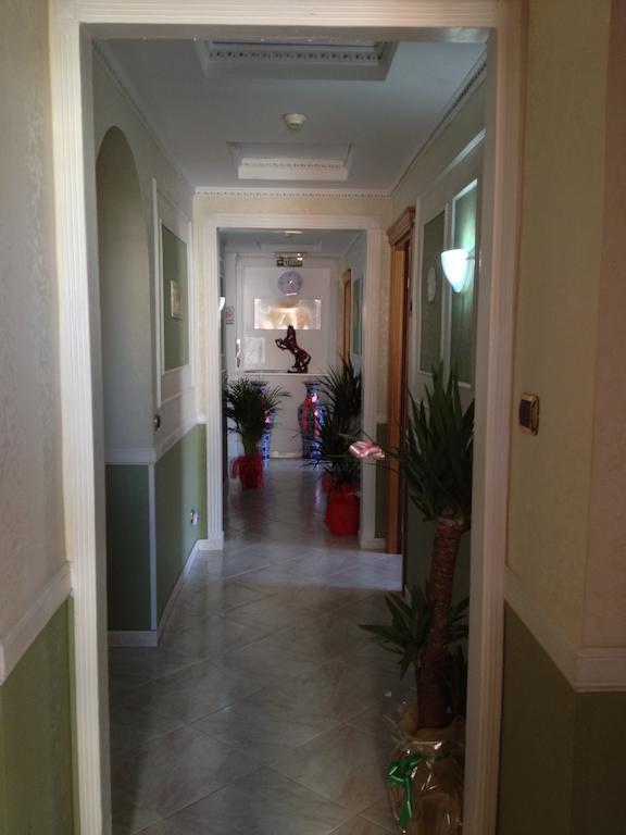 Rome Rainbow Guest House Exterior foto