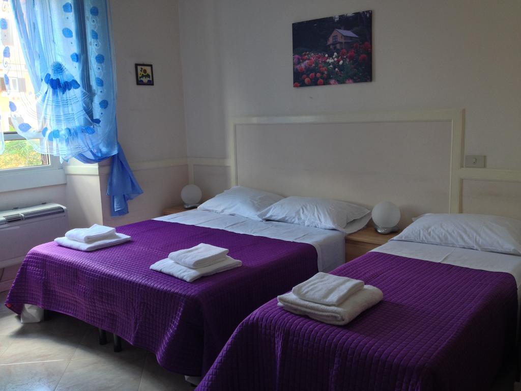 Rome Rainbow Guest House Quarto foto
